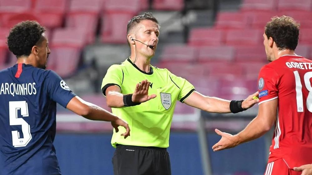 تعيين حكم إيطالي لقيادة مباراة سان جيرمان والبايرن وآخر فرنسي لإدارة لقاء تشيلسي وبورتو