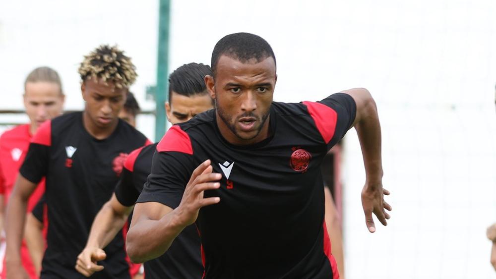 الوداد تضع "آخر اللمسات" قبل مواجهة مولودية وجدة