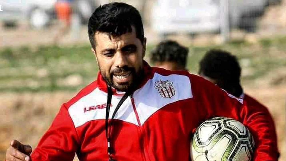 بسبب "شجار لفظي" مع المدرب رضا حكم.. المعد البدني لحسنية أكادير يقدم استقالته للمكتب المسير!