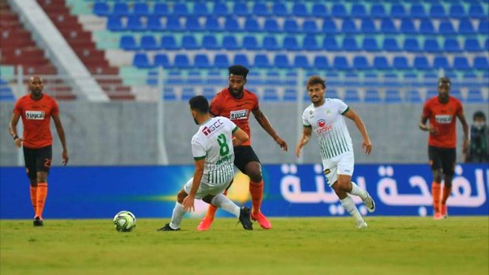 مواجهة نهضة بركان والدفاع الجديدي.. الـ"RSB" لتضميد جراح الإقصاء من كأس الكونفدرالية والـ"DHJ" للابتعاد عن "أسفل الترتيب"