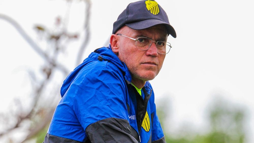 إدارة "الماص" تقرر الاجتماع بغاموندي للحسم في مستقبله.. عقد الأرجنتيني لازال ساري المفعول "لحدود اللحظة"