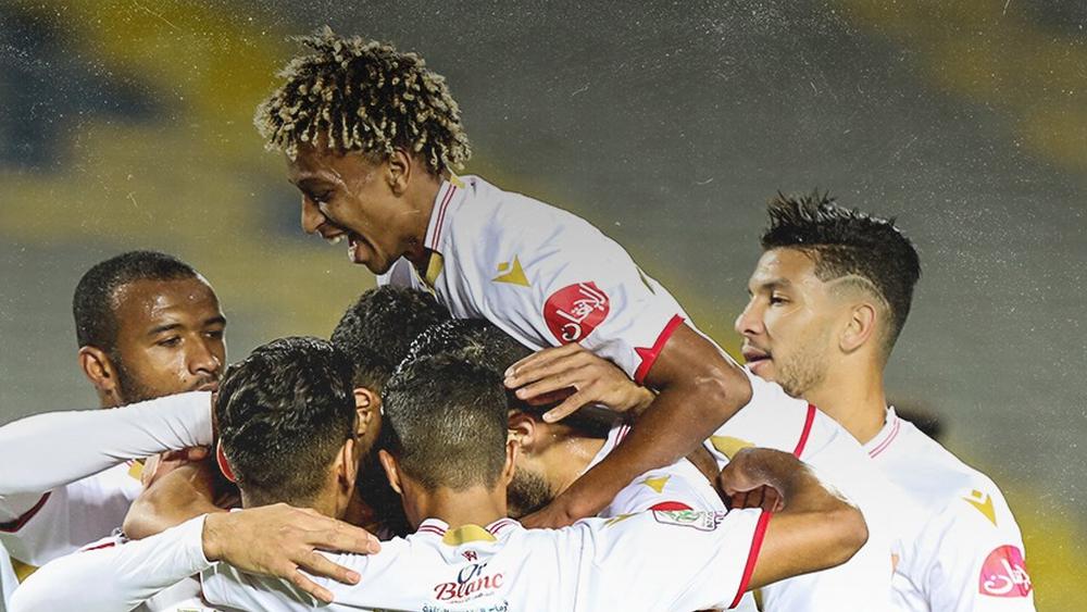 الوداد الرياضي "يعزز الصدارة" برباعية أمام النهضة البركانية