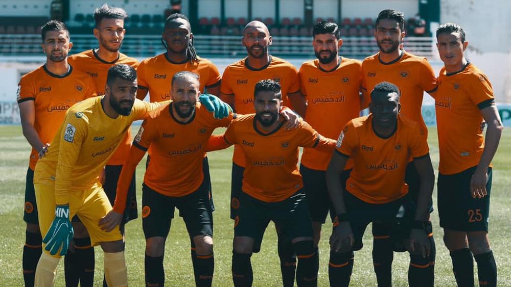 التشكيلة الرسمية لنهضة بركان أمام الأهلي المصري.. بنعلي يشرك ياجور والهلالي كأساسيين وحدراف والبحراوي في الاحتياط