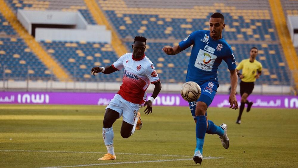 حمزة الفارق يقود مباراة الوداد الرياضي وحسنية أكادير وسليمان العاطفي حكما للـ"فار"