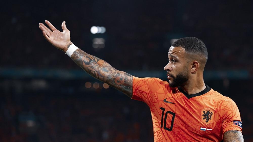 ممفيس ديباي: "الانتقال إلى برشلونة خطوة كبيرة للأمام"