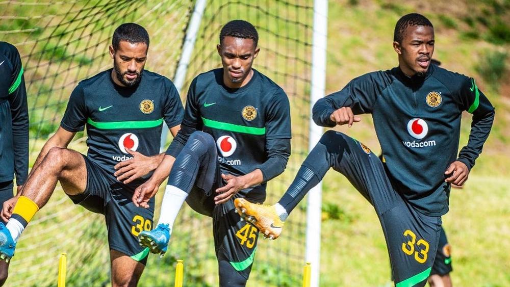 لاعبو كايزر شيفس: "الوداد فريق ذو خبرة ونعرف ما ينتظرنا أمامه.. إنها مباراة كبيرة وسنواجهه بثقة"