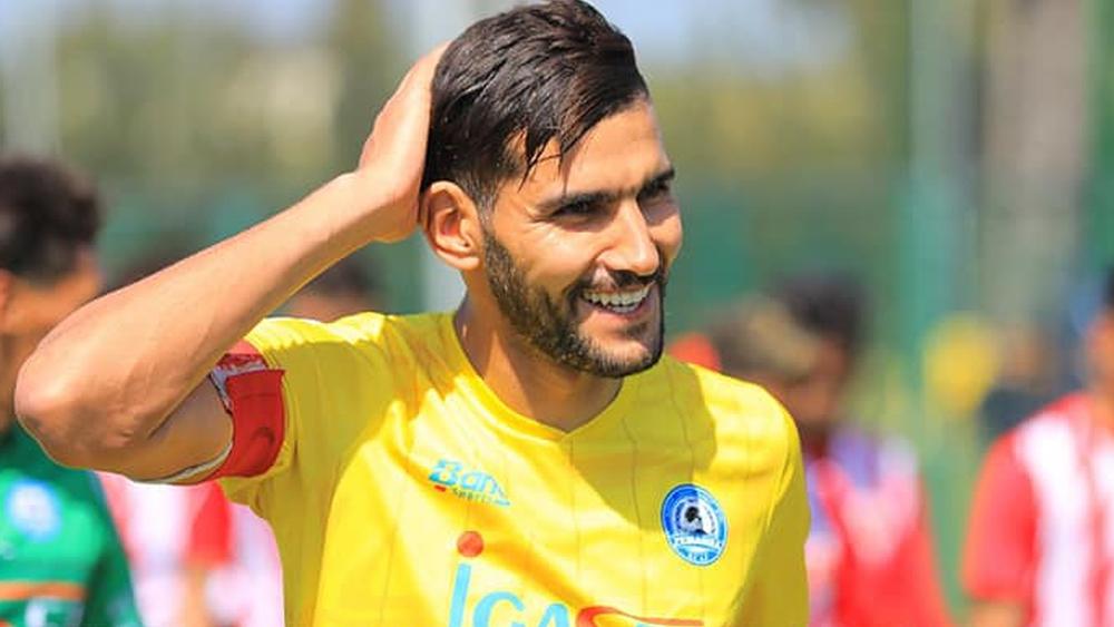 المهدي بلعروسي لـ"البطولة": "هدفي في مرمى ي. برشيد بارقة أمل لنا في صراع البقاء ونهضة الزمامرة ستقاتل للحفاظ على مكانتها"