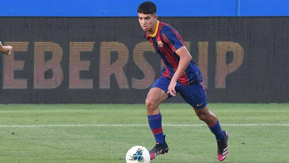 كومان يستدعي المغربي "إلياس أخوماش" للمشاركة في المعسكر الإعدادي للموسم المقبل