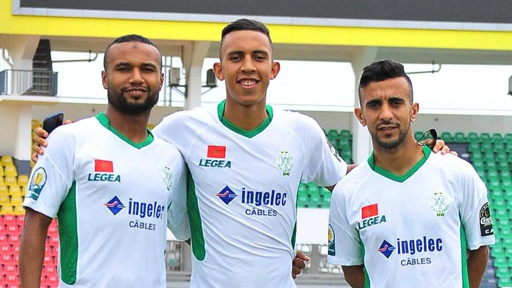 الرجاء يخوض حصته التدريبية الأخيرة قبل النهائي بإحدى الملاعب القريبة من مقر إقامة الفريق في البنين