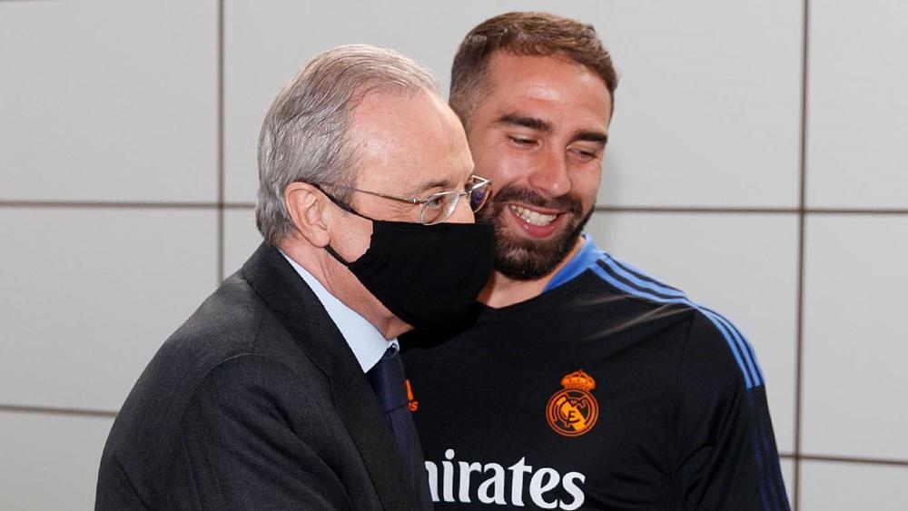 فلورنتينو بيريز يقوم بزيارة مفاجئة لتدريبات ريال مدريد