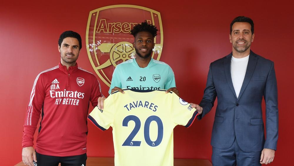 رسميًا / آرسنال يضم مُدافع بنفيكا "نونو تافاريس"