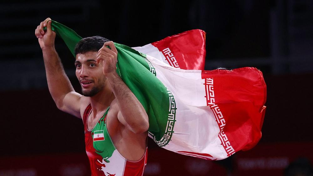 إيران تحصد ميداليتين "ذهبية وفضية" اليوم في أولمبياد طوكيو