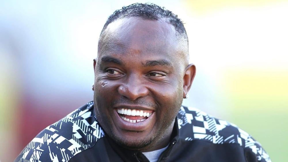 بيني ماكارثي (مدرب أمازولو): "يمكننا القيام بمسيرة أفضل من كايزر شيفس في دوري الأبطال ونعتبر أنفسنا من المرشحين للفوز باللقب"