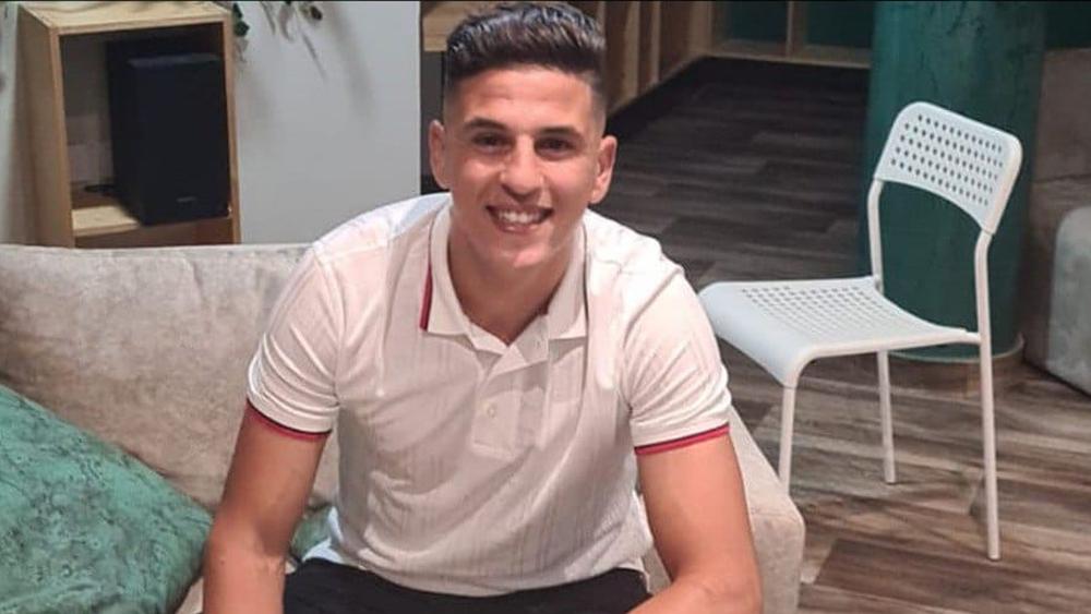 الناهيري: "أعتذر لجماهير الرجاء الرياضي.. أتمنى تقديم الإضافة وتحقيق العديد من الألقاب"