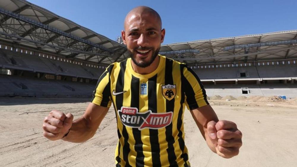 رسميا/ نور الدين أمرابط يلتحق بأيك أثينا اليوناني لموسميْن