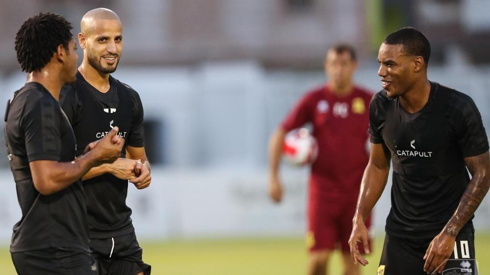 رغم تخبطها وسط العجز المالي.. إدارة الاتحاد السعودي تخصص مكافأة للاعبيها بقيمة 36 مليون سنتيم مقابل الفوز على الرجاء في النهائي العربي