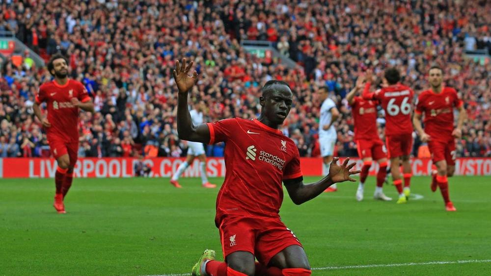 ليفربول يفتتح مبارياته في "الأنفيلد" بانتصار على بيرنلي