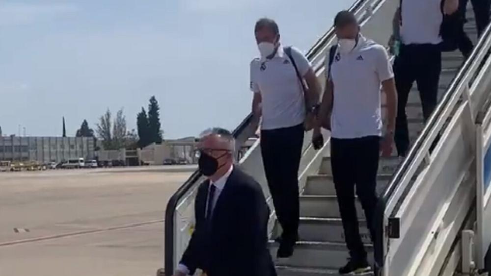 تقارير/ طائرة ريال مدريد تنجو من اصطدام جوي قبل مواجهة الفريق لليفانتي في الدوري الإسباني