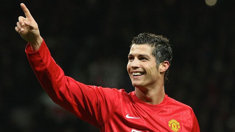 "انقلاب" في مستقبل كريستيانو.. مانشستر سيتي "ينسحب" من السباق والمان يونايتد يدخل على خط التعاقد مع رونالدو!