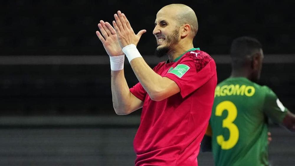 بسبب تجدد إصابته في مباراة مصر الودية.. "أشرف سعود" لم يقو على إتمام مواجهة جزر سليمان واللاعب مهدد بالغياب عن لقاء تايلاند