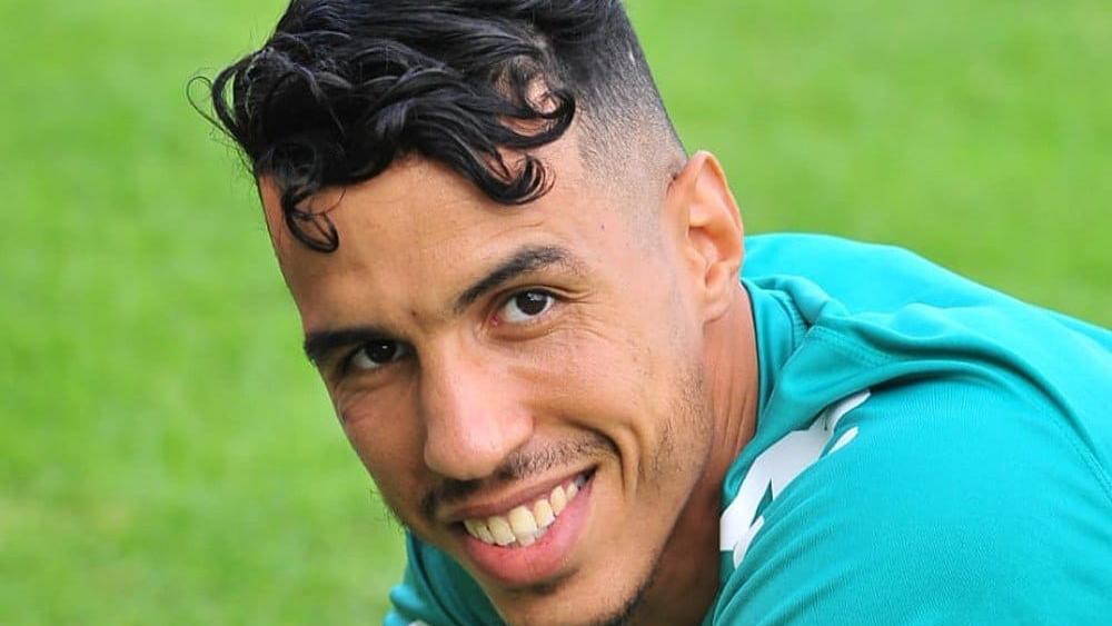 حركاس يخضع لبرنامج علاجي مُكثَّف واللاعب سيستعيد جاهزيته في غضون أسبوع