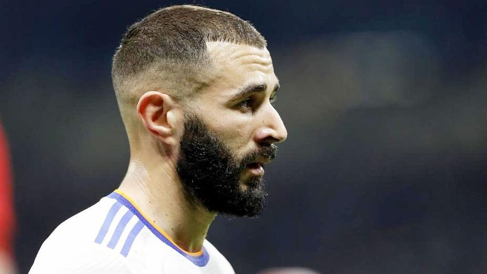 بنزيما يغيب عن التدريبات الجماعية لريال مدريد قبل لقاء فالنسيا في الليغا