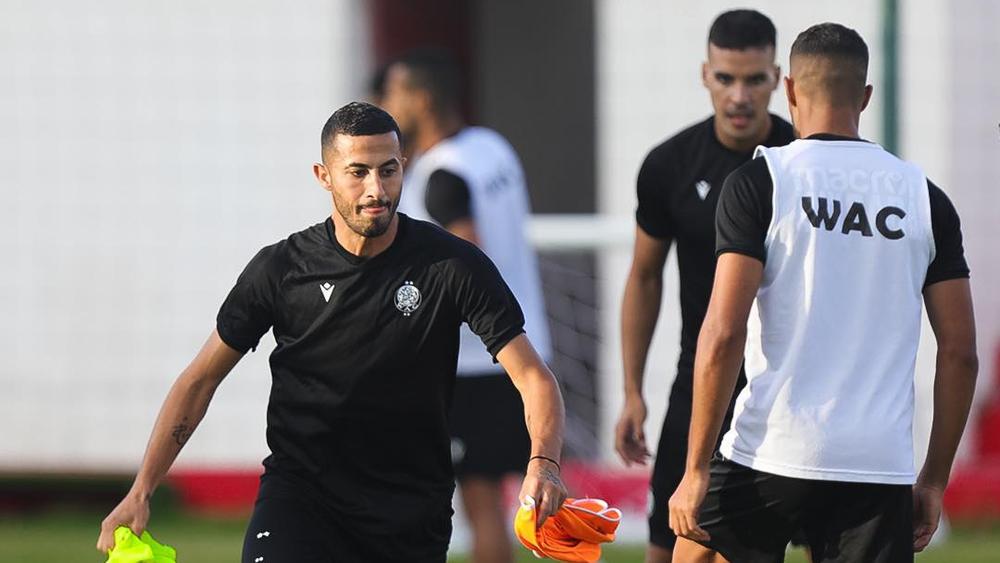 بوجود اللافي وحيمود ومبينزا.. الوداد يواجه سريع واد زم مكتمل الصفوف