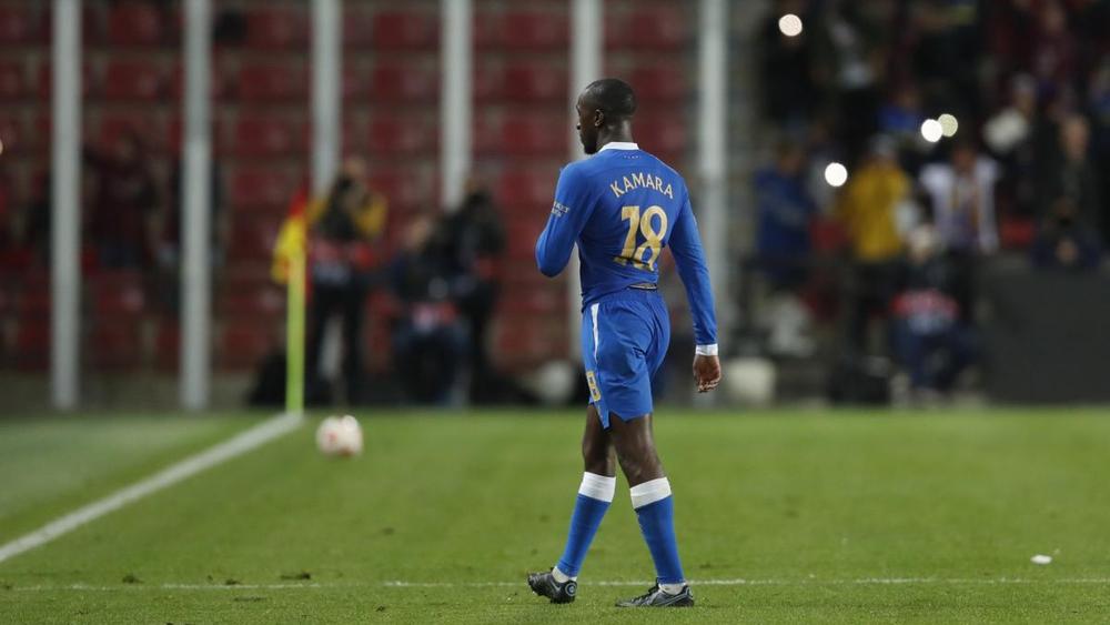 "ليلة حزينة" لكامارا.. "أطفال" يهاجمون لاعب رينجرز بعبارات عنصرية!