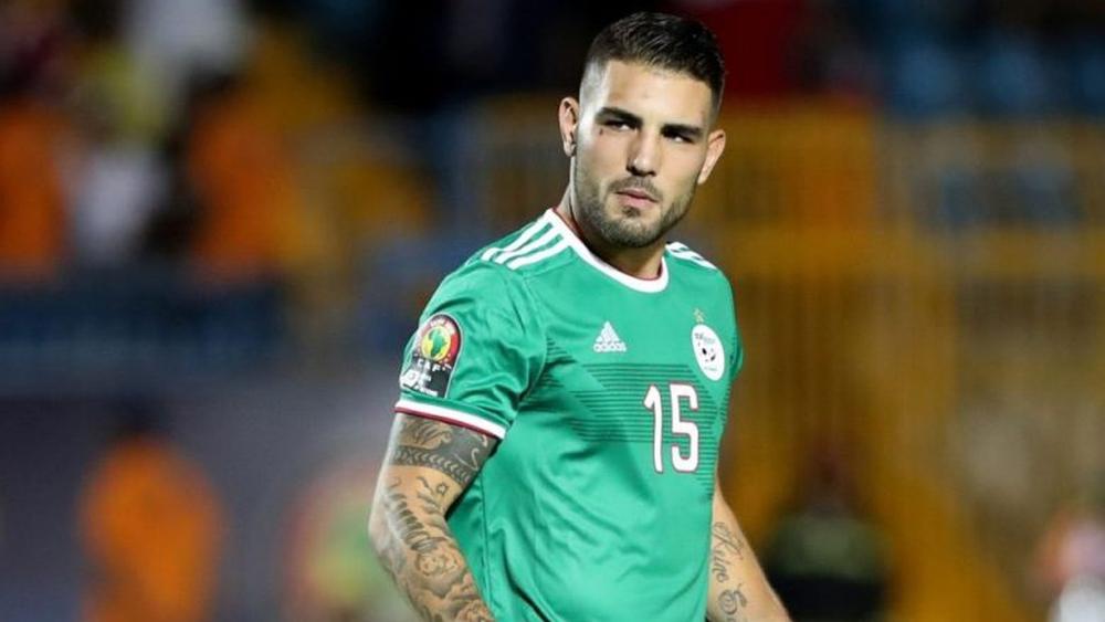 الجزائري "ديلور" يشرح سبب تفضيل ناديه نيس على منتخب بلاده: "وصلت لمرحلة حيث المنافسة عالية وأتمنى أن يُفهَم قراري"