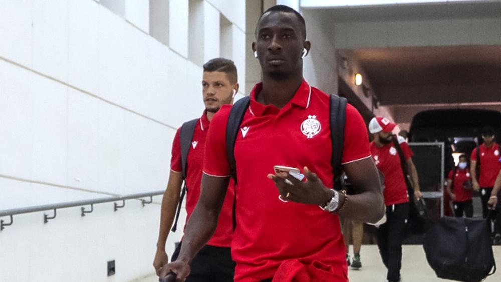 في رحلة مباشرة ستستغرق أربع ساعات ونصف.. الوداد يشد الرحال إلى غانا في الساعة الأولى من صباح يوم الخميس القادم