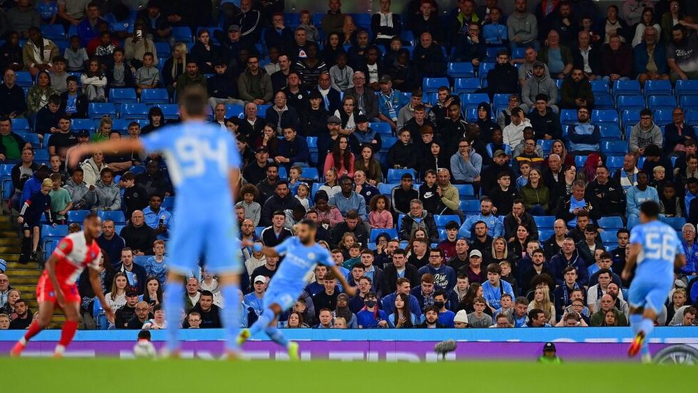 مانشستر سيتي وكلوب بروج يدينان الهجوم على مشجع بعد مواجهتهما في "دوري أبطال أوروبا"