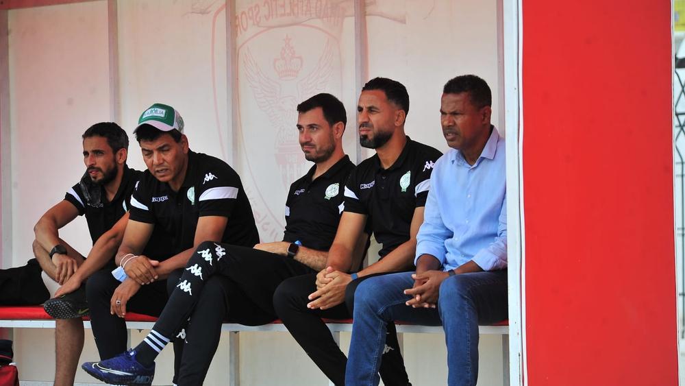 الشابي يمنح لاعبي الرجاء يوم راحة والتداريب تُستأنف غدا الخميس