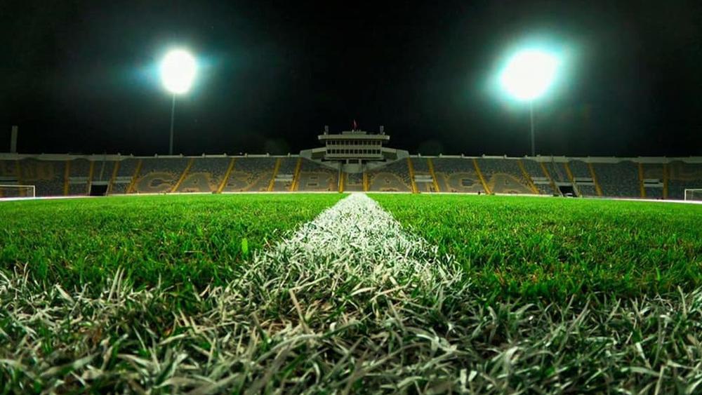 الموقع الإيطالي "كالتشيو ماغازين" يصنف "الديربي البيضاوي" ضمن أهم المواعيد الكروية ليومه السبت رفقة "اصطدام مانشستر"