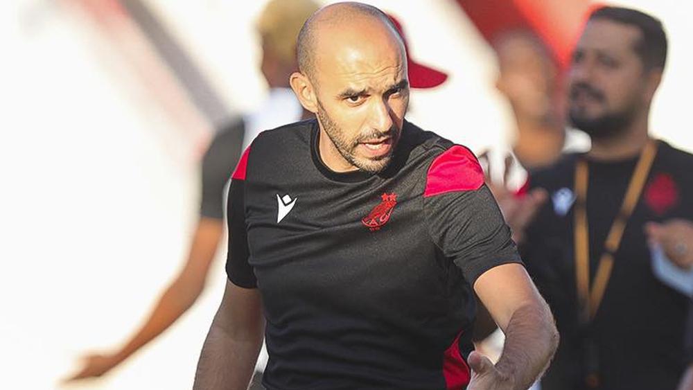 الركراكي ينتقد البرمجة بعد التعادل في الديربي ويؤكد "كان من الأنسب توقيف البطولة"