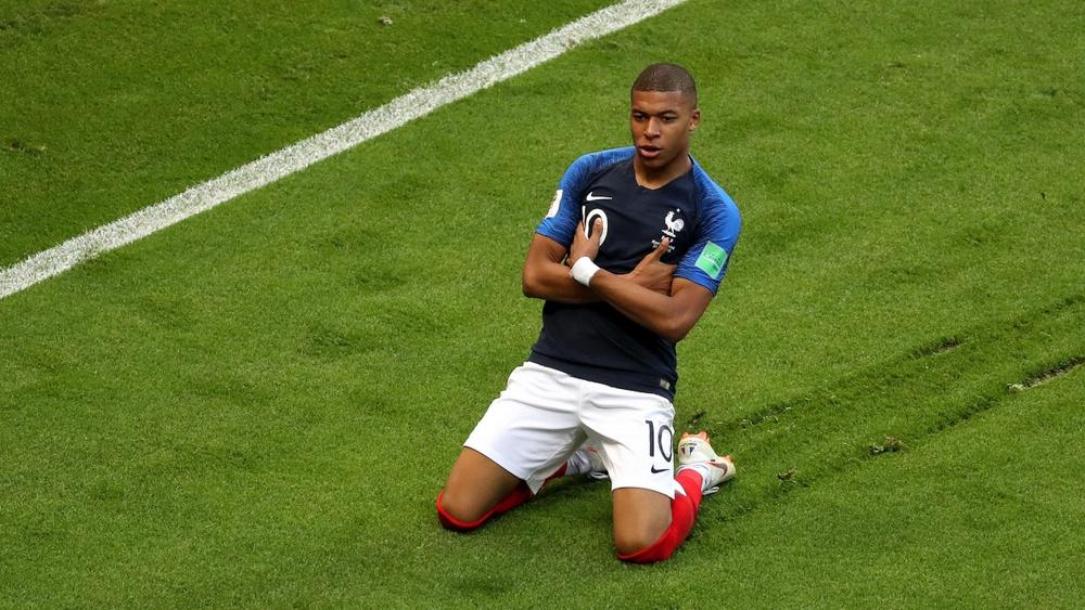 Le superbe but de Kylian Mbappe aux entrainement des Bleus