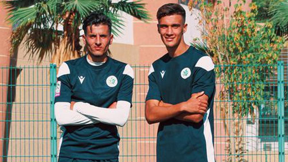 مدرب مولودية وجدة يعزز صفوف الفريق بلاعبين جديدين