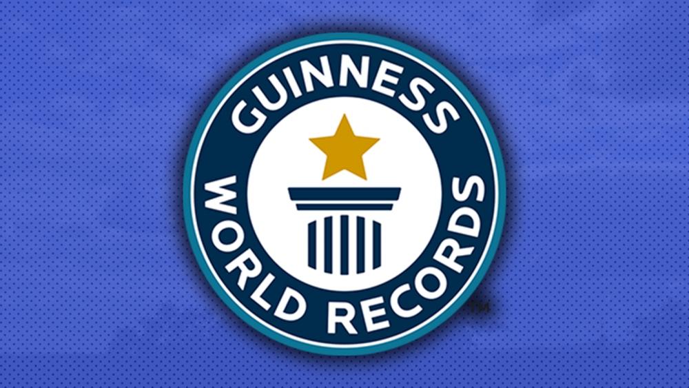 Guinness des records : Deux nageurs marocains font leur entrée