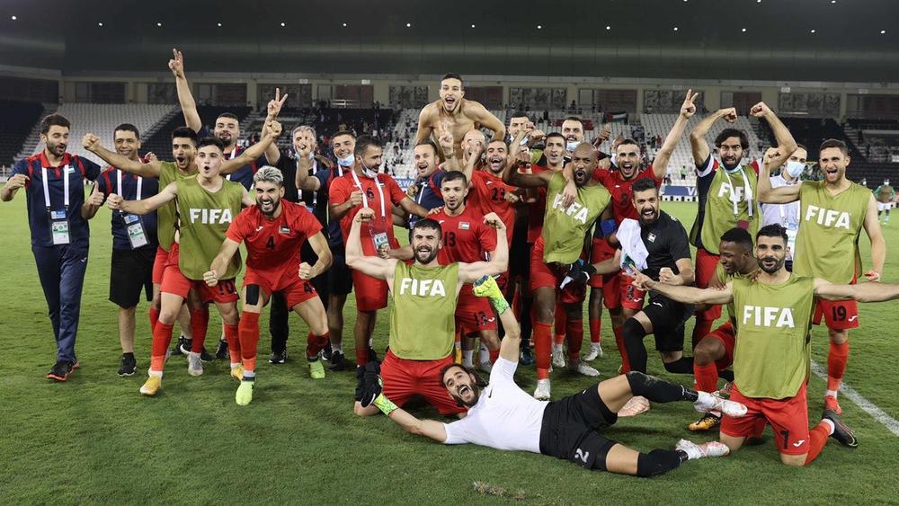 فلسطين خصم المغرب الأول في "كأس العرب".. يشارك للمرة الخامسة في تاريخه وسبق أن انهزم أمام "الأسود" في نسخة 2002 بـ(3-1)