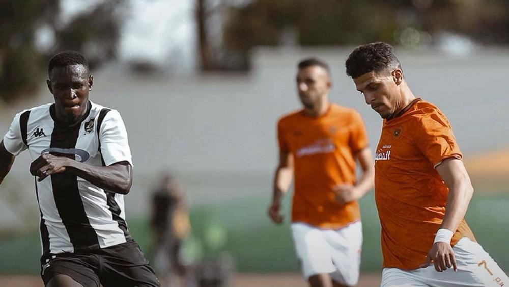 كأس الكونفدرالية الأفريقية/ نهضة بركان "المنقوص عدديا" يعود بتعادل سلبي من قلب "كيغالي" أمام الجيش الرواندي