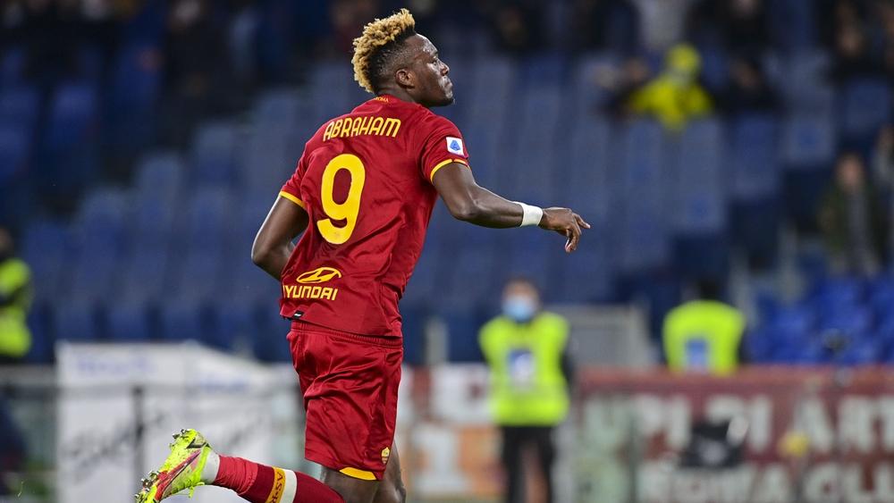 أبراهام يمنح مورينيو انتصاره "الثامن" هذا الموسم بهدف في شباك تورينو