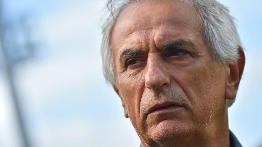 خليلوزيتش يوجه رسائل "شديدة اللهجة": "بعض الأندية تهدد اللاعبين بالرحيل في حال التحقوا بمنتخباتهم خلال الكان!"