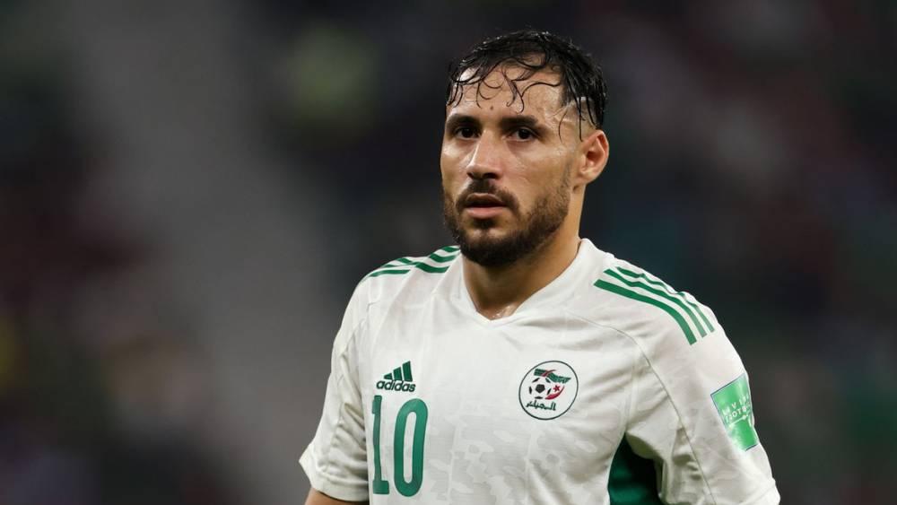 نادي قطر يعلن رسميًا فسخ تعاقده مع بلايلي والجزائري مرشح للاحتراف في أوروبا