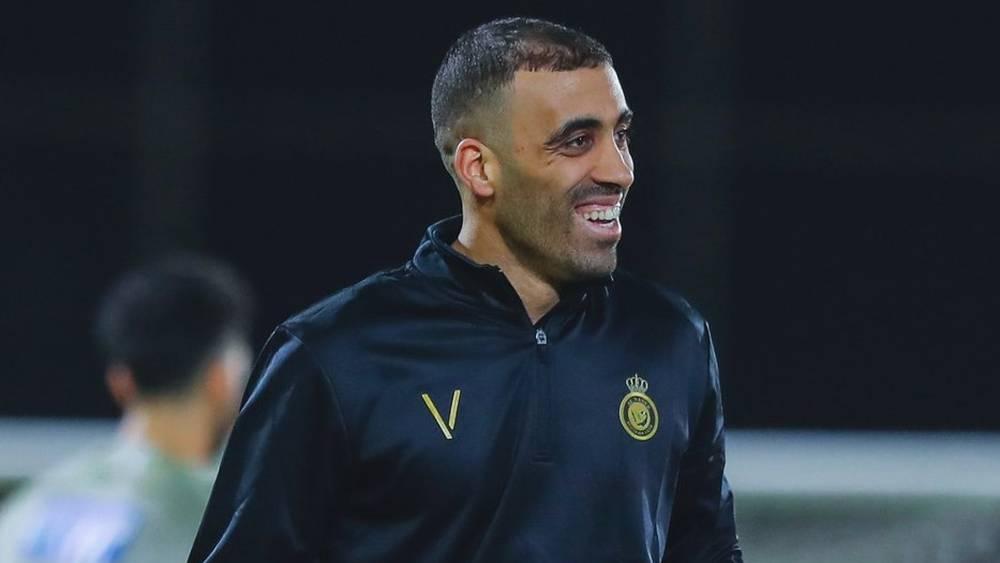 لجنة الاحتراف بالدوري السعودي تؤكد "قانونية" انتقال حمد الله إلى اتحاد جدة واللاعب يبدأ مساره غدًا الإثنين مع فريقه الجديد