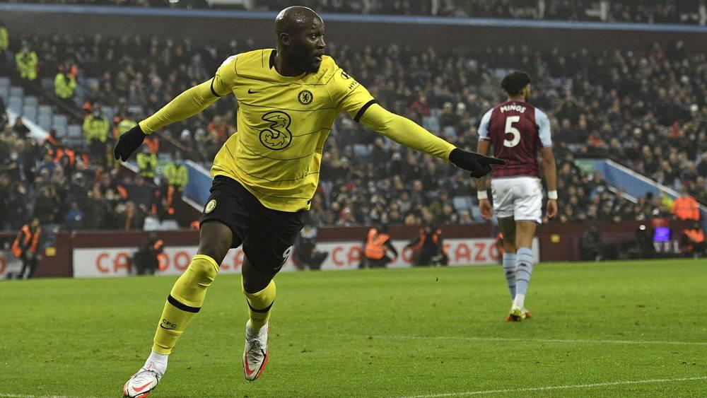 تشيلسي يعود لسكة الانتصارات بفوز على أستون فيلا (1-3)