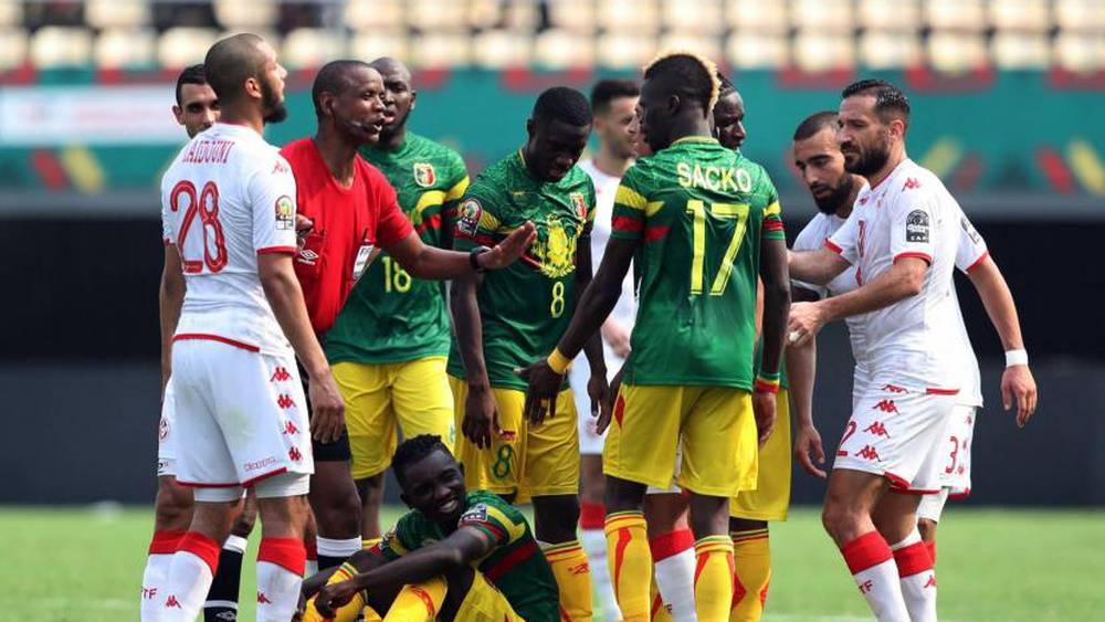 مسؤول بـ"الجامعة التونسية": "قمنا بجميع الإجراءَات القانونية المطلوبة ولن نسمح في حقنا"