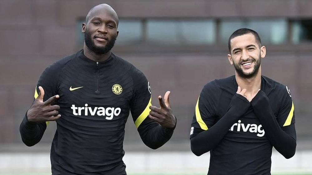 زياش ولوكاكو أساسيان في "قمة اليوم" ضد مانشستر سيتي