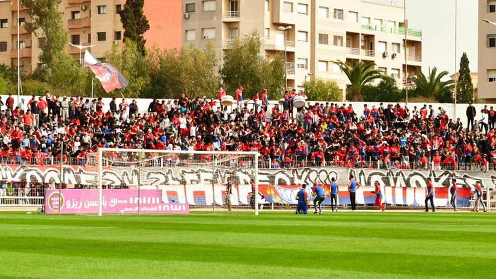 أولمبيك آسفي أول المستفيدين من عودة الأنصار.. قَلَب الطّاولة على الفتح في الشوط الثاني وسط مؤازرة "حماسية" للجماهير
