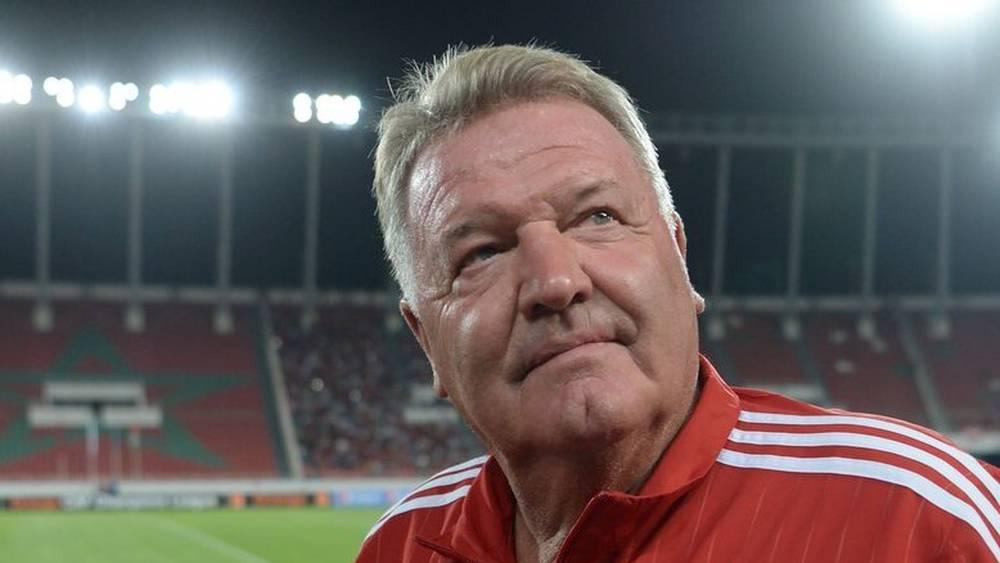 الويلزي "جون توشاك" ينقل للعناية المركزة بمستشفى برشلونة بسبب معاناته من تداعيات "كورونا"