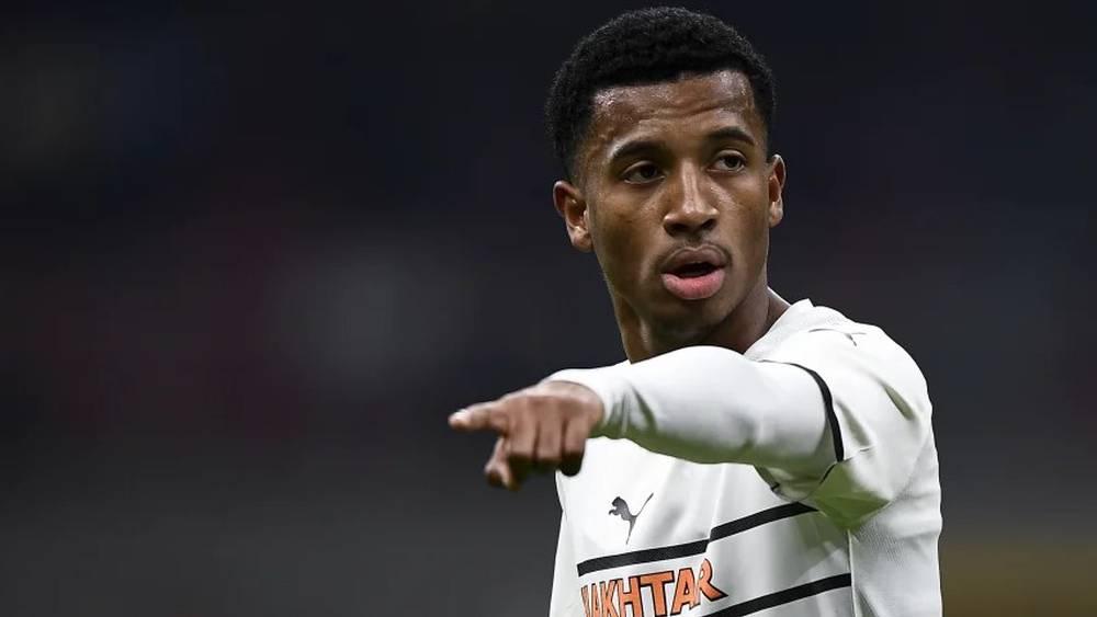 البرازيلي ماركوس أنطونيو: "كنّا في تركيا وطلبنا من شاختار عدم العودة إلى أوكرانيا لأن الحرب قادمة لكنهم أكدوا أن لا شيء سيحدث"