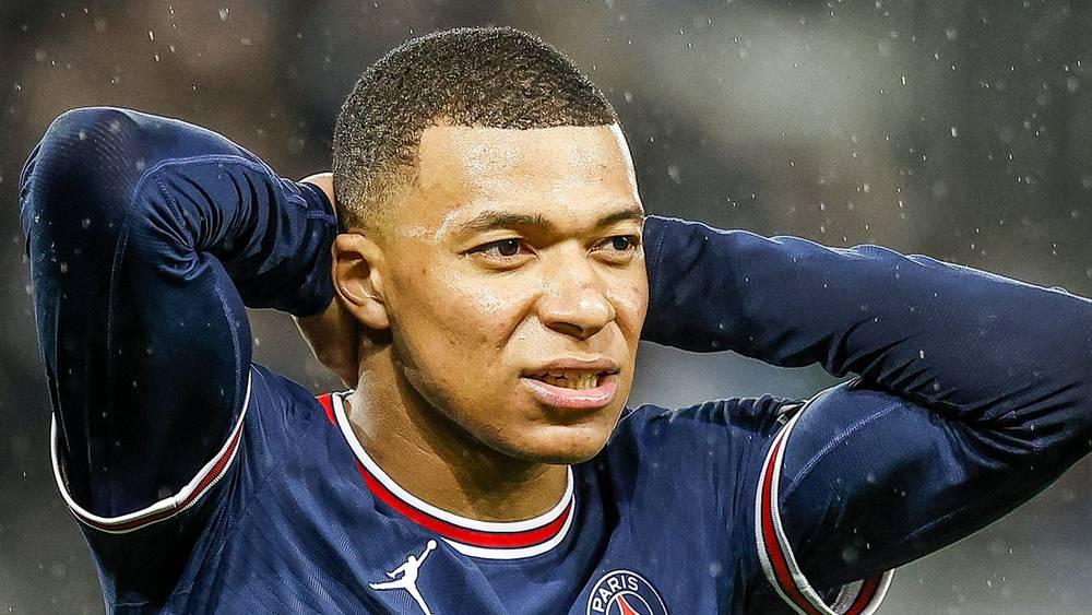 سان جيرمان عن إصابة مبابي: "نتائج الفحوصات مطمئنة وبعد 24 ساعة سيخضع لفحص جديد"